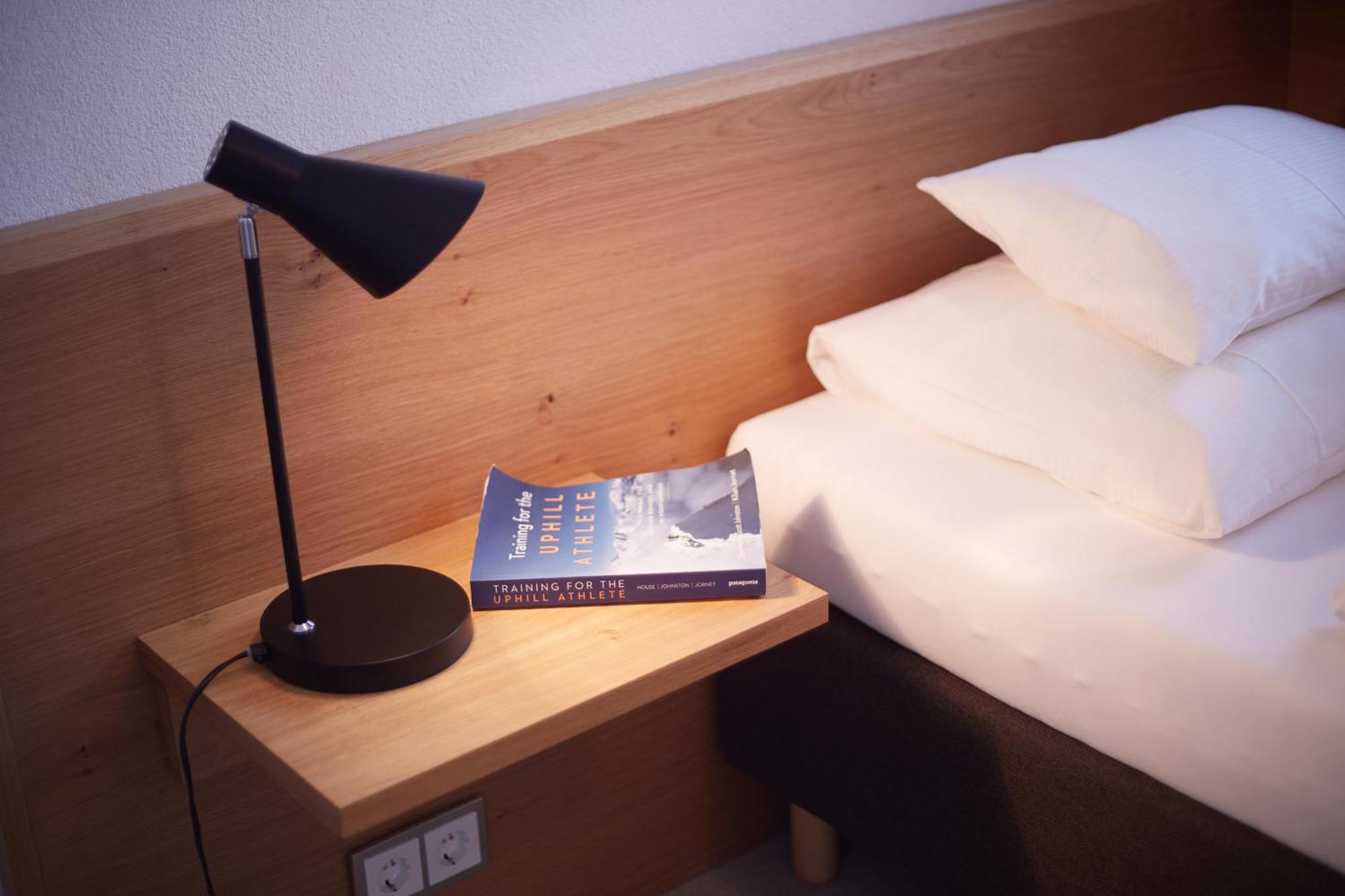 Piltriquitron Lodging Sankt Anton am Arlberg Room photo